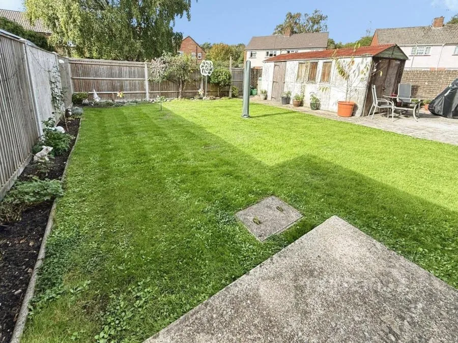 Mitcham Road, Camberley, GU15, photo 15