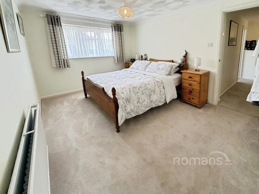 Mitcham Road, Camberley, GU15, photo 6
