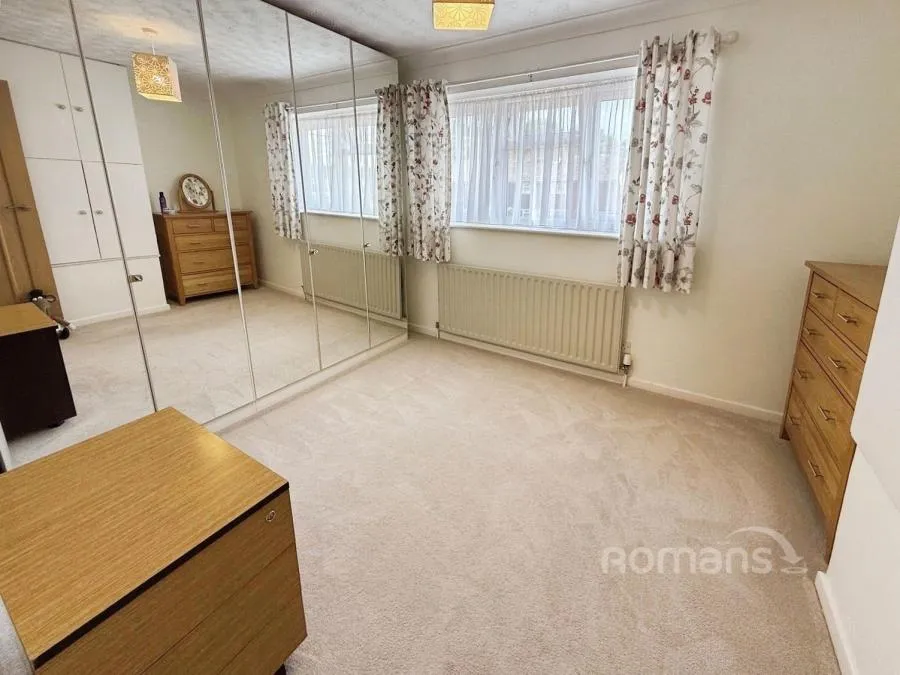 Mitcham Road, Camberley, GU15, photo 8