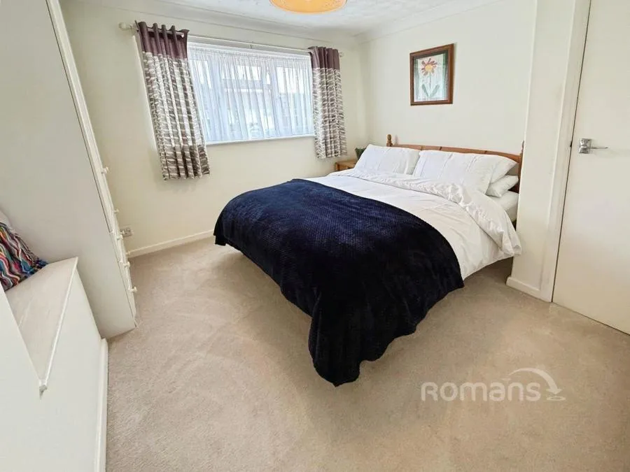 Mitcham Road, Camberley, GU15, photo 7