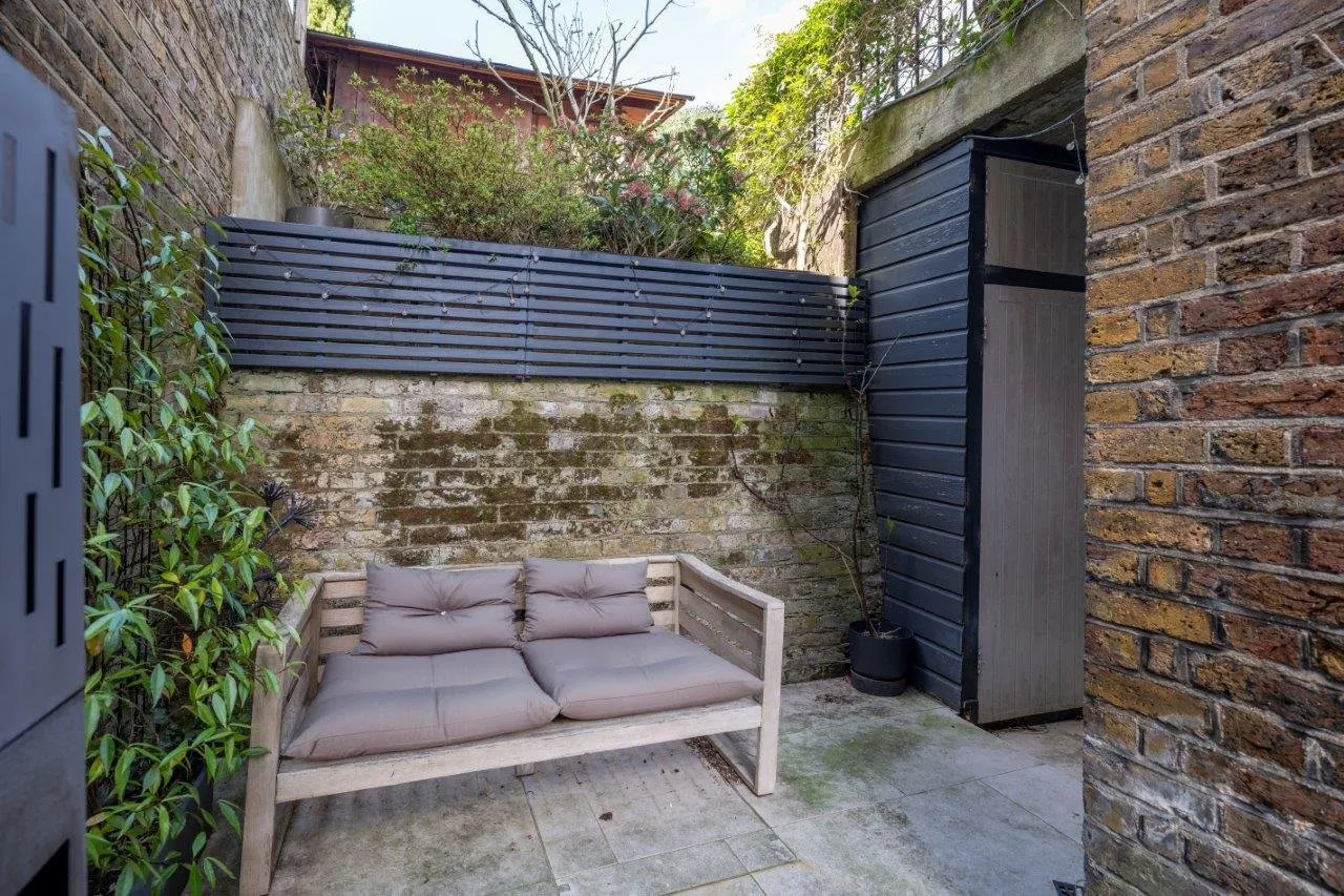 Belsize Avenue, Belsize Park, NW3, photo 8