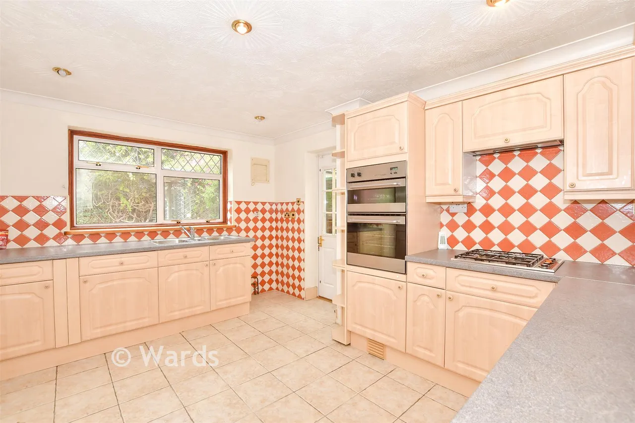 Chiddingstone Close, Maidstone, ME15, photo 3