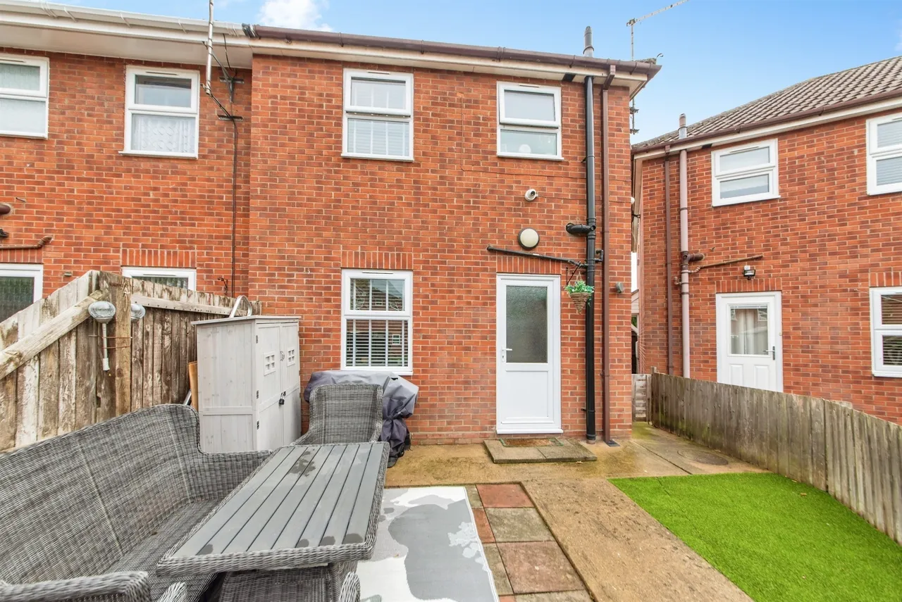 Water Lane, Spalding, PE11, photo 11
