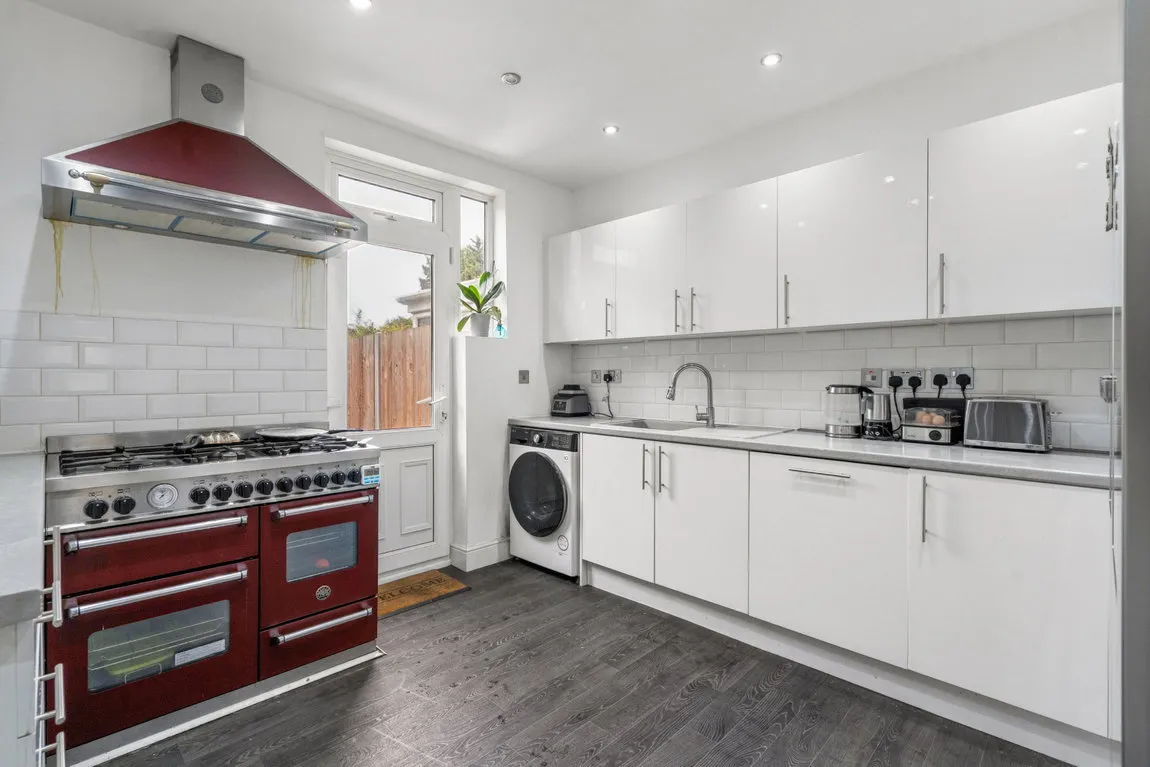 Eastern Avenue, Pinner, HA5, photo 7