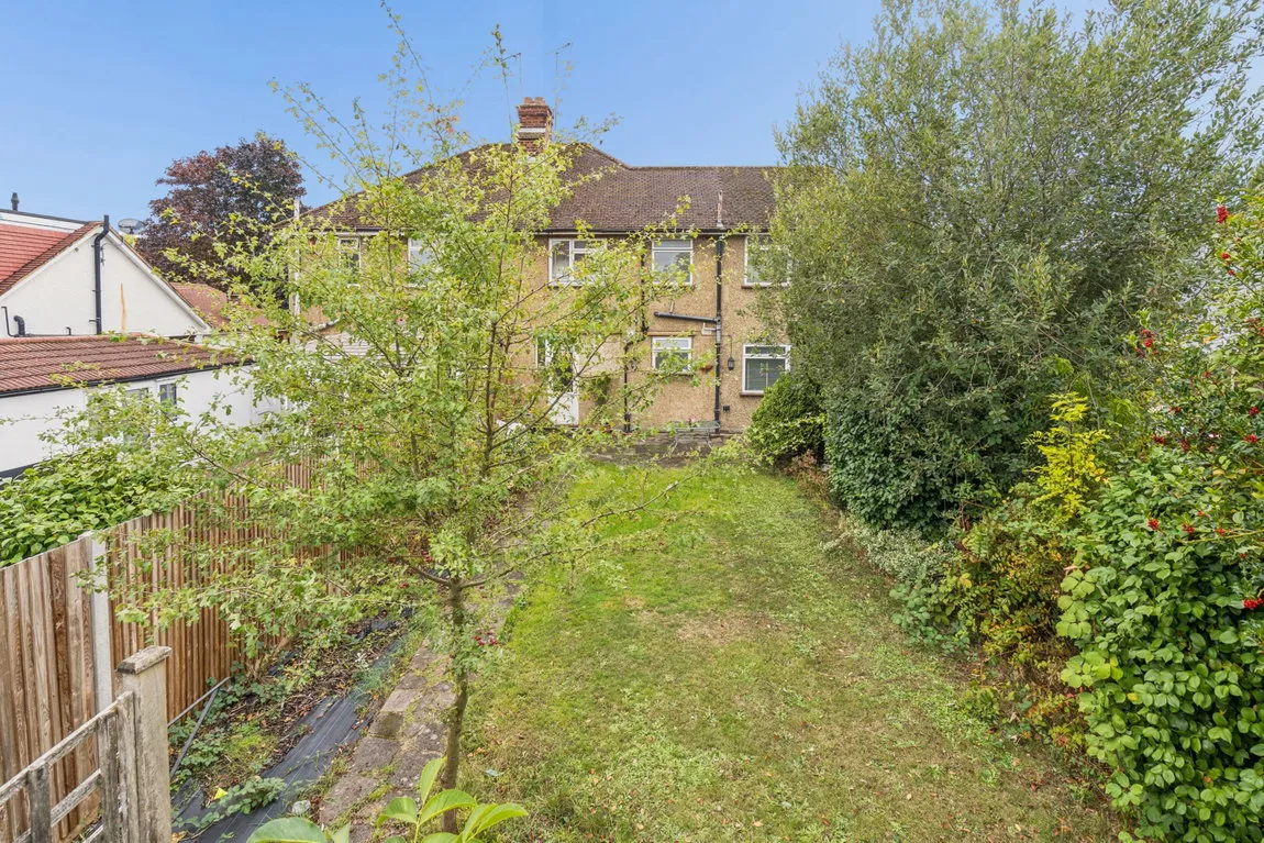 Eastern Avenue, Pinner, HA5, photo 18