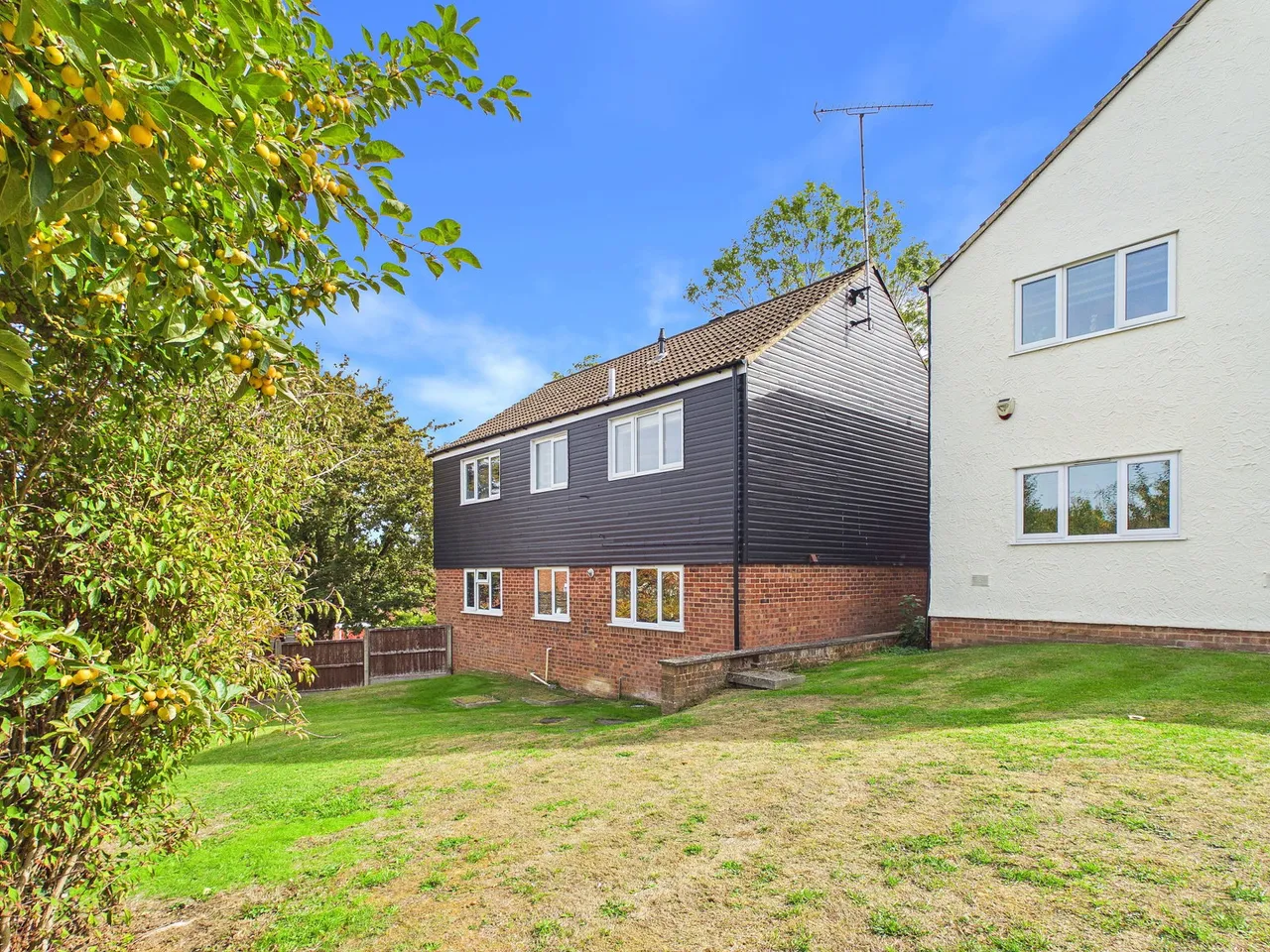 Leat Close, Sawbridgeworth, photo 7