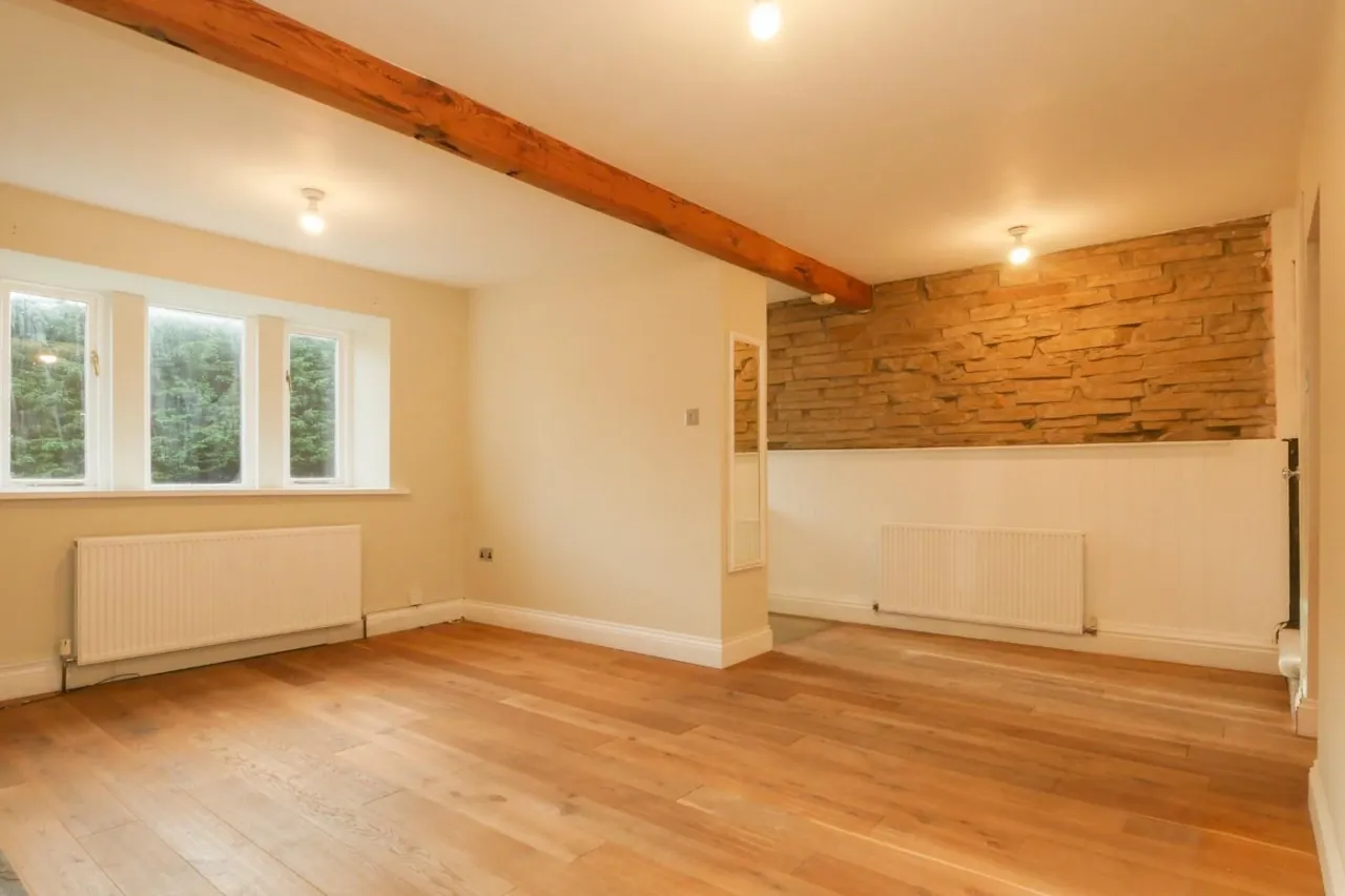 Woodfield Terrace, Pudsey, LS28, photo 6