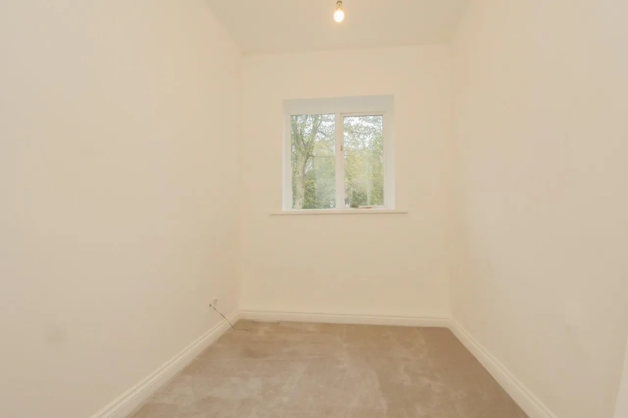 Woodfield Terrace, Pudsey, LS28, photo 14