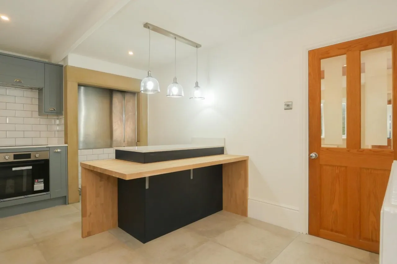 Woodfield Terrace, Pudsey, LS28, photo 5