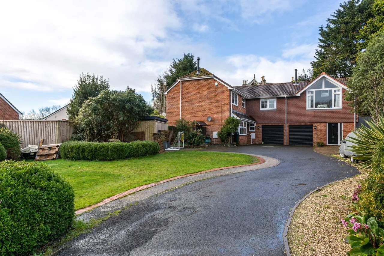 5 bed house for sale — Woodland Park, Northam, Bideford, North Devon