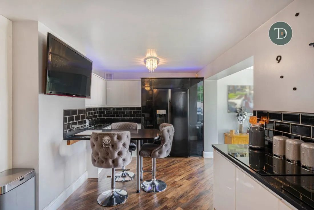 St. Andrews Road, Ellesmere Port, CH65 5DG, photo 9