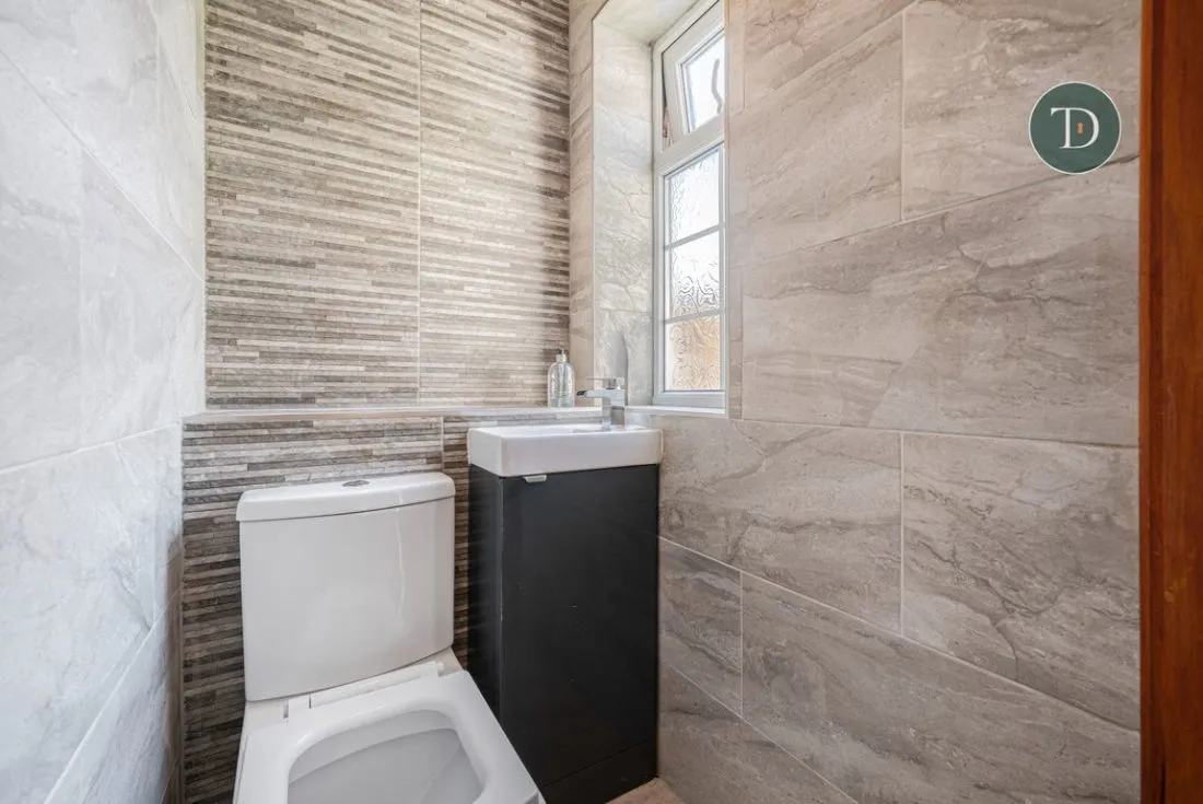 St. Andrews Road, Ellesmere Port, CH65 5DG, photo 16