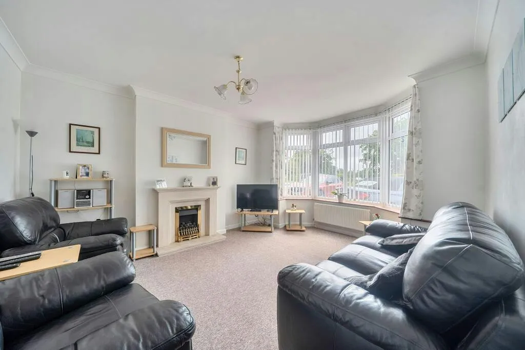 Weston Lane, Southampton, SO19, photo 3