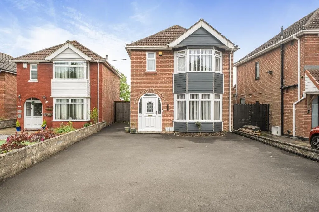 3 bed house for sale — Weston Lane, Southampton, SO19