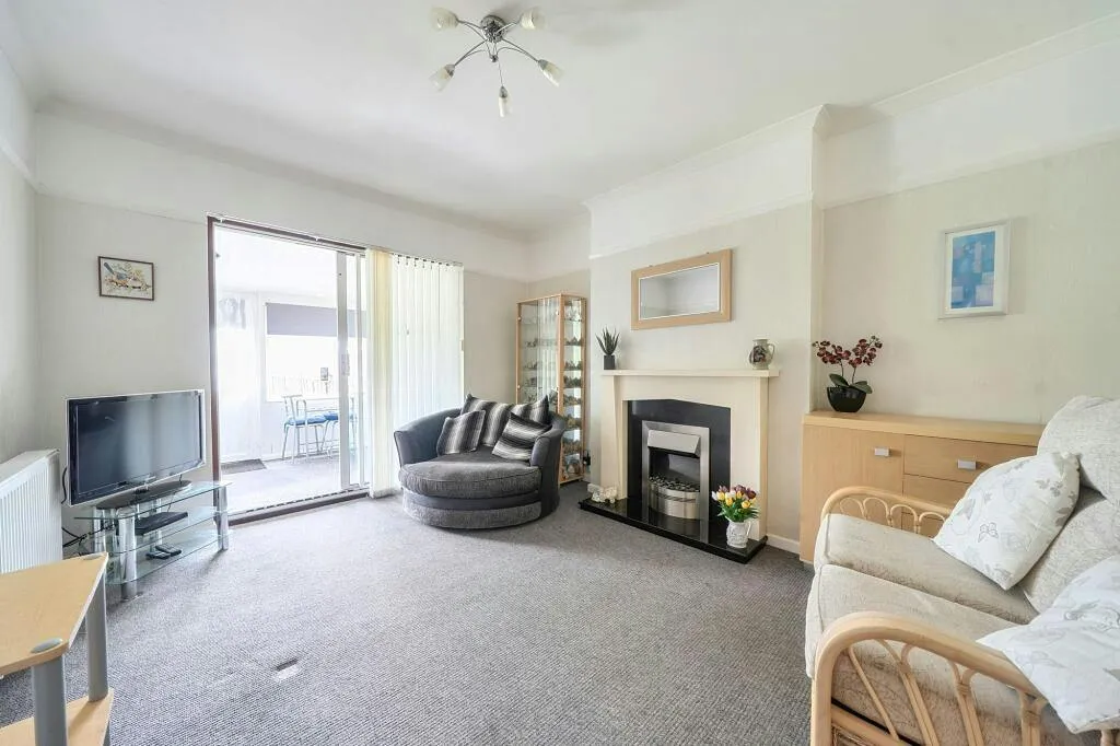 Weston Lane, Southampton, SO19, photo 5