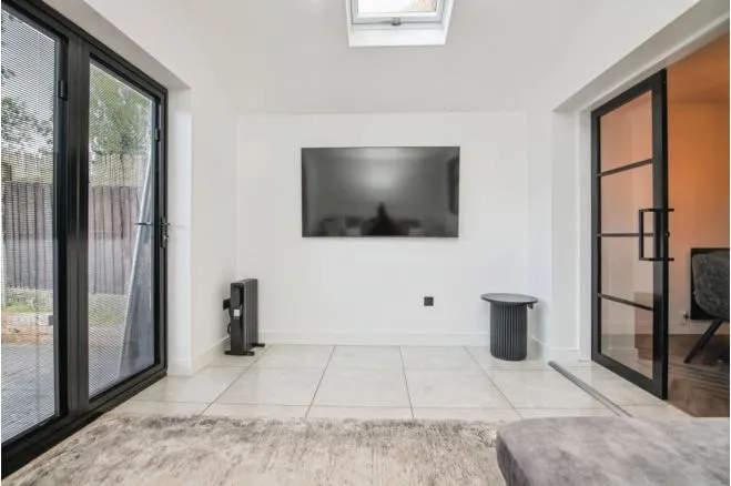 Balvenie Way, Dudley, photo 9