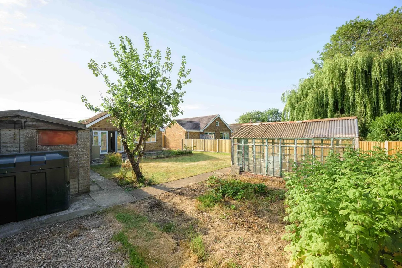 Main Road, Keal Cotes, PE23, photo 24