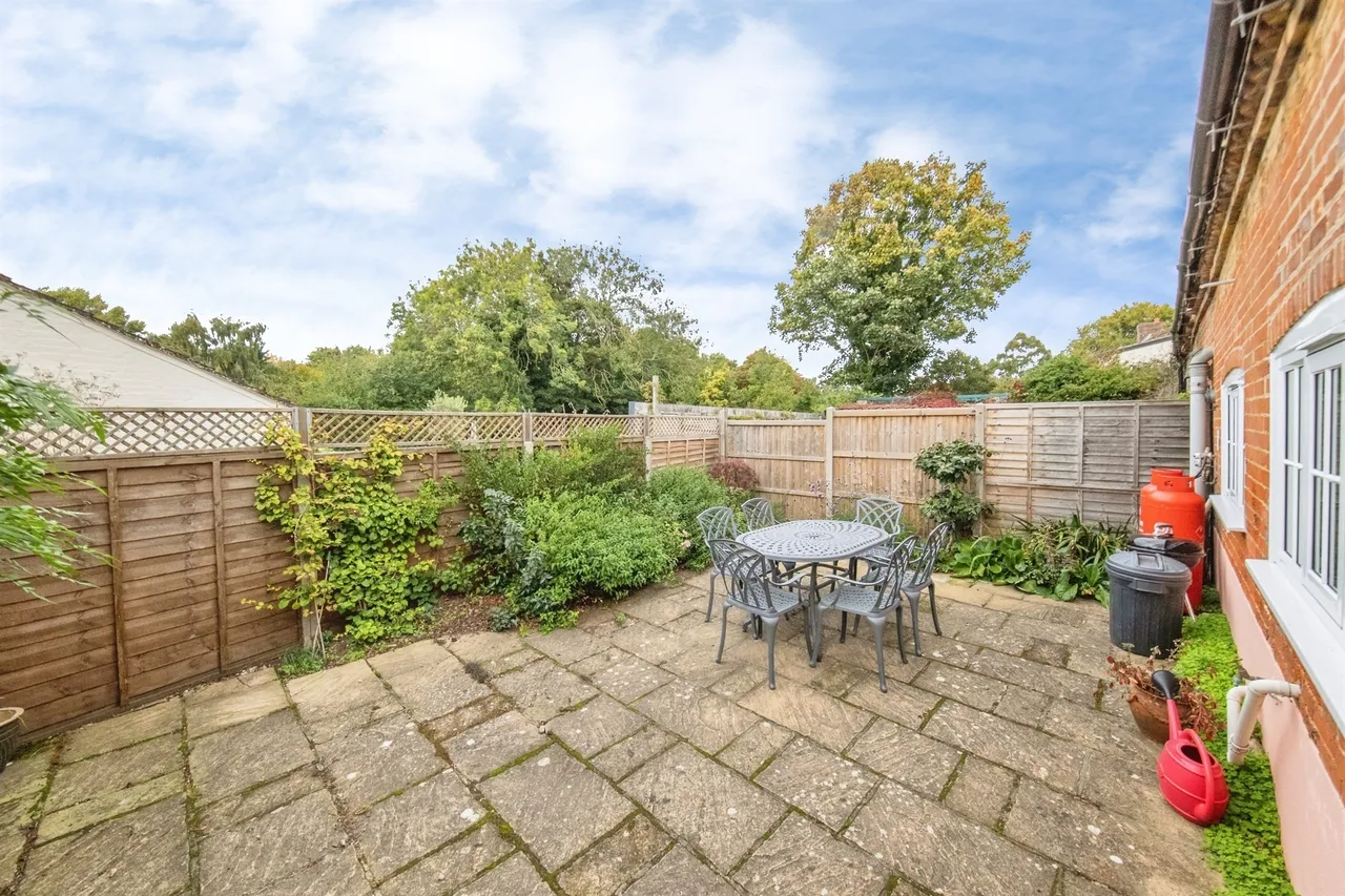 The Street, Shottisham, IP12, photo 3