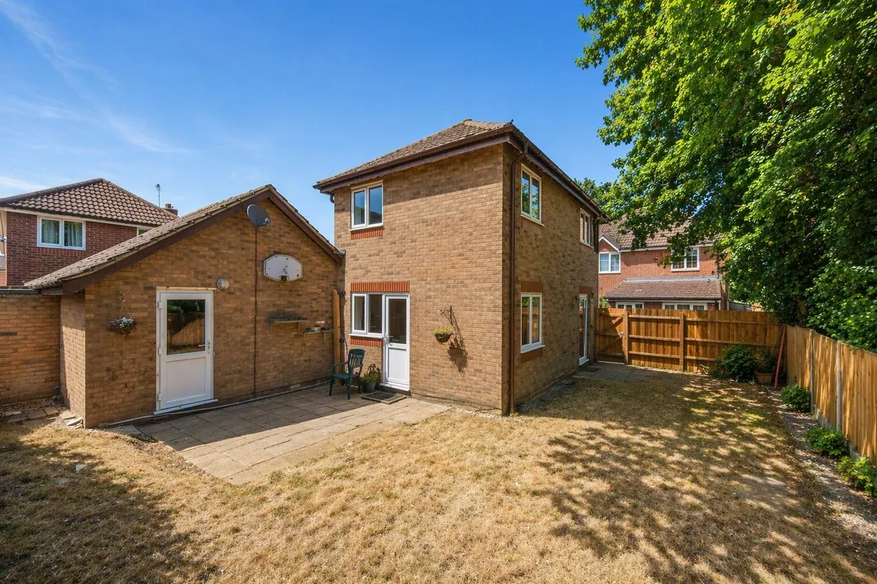 Stable Close, Stanway, COLCHESTER, photo 12