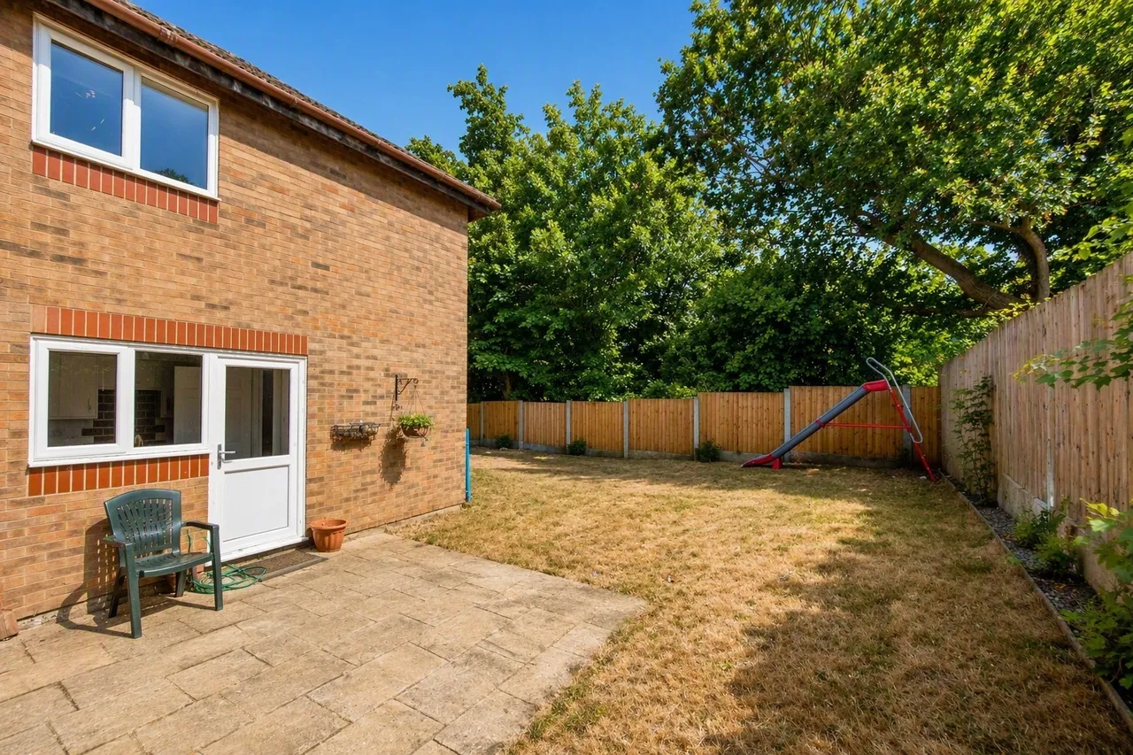 Stable Close, Stanway, COLCHESTER, photo 10