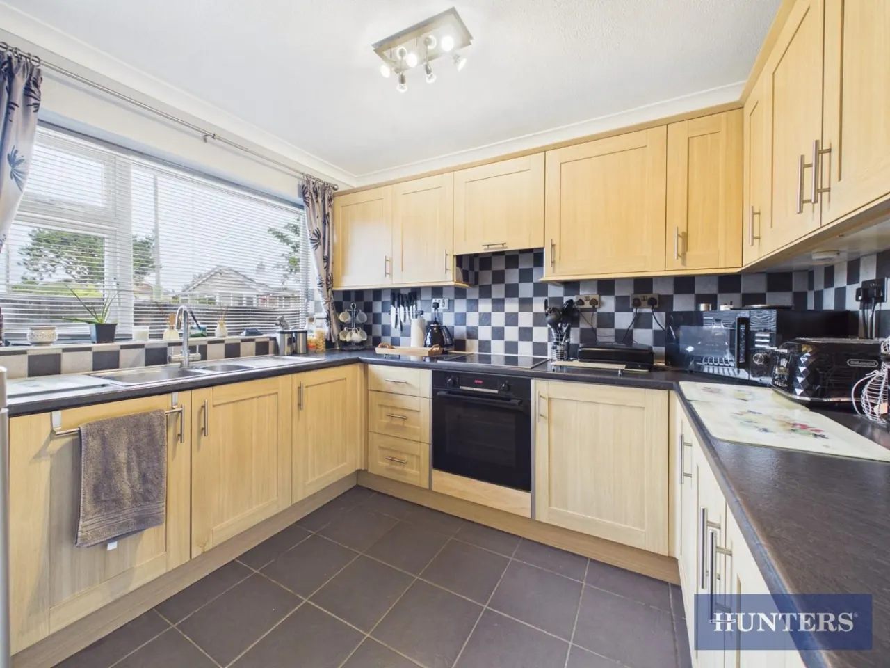 Rowedale Close, Hunmanby, YO14, photo 2
