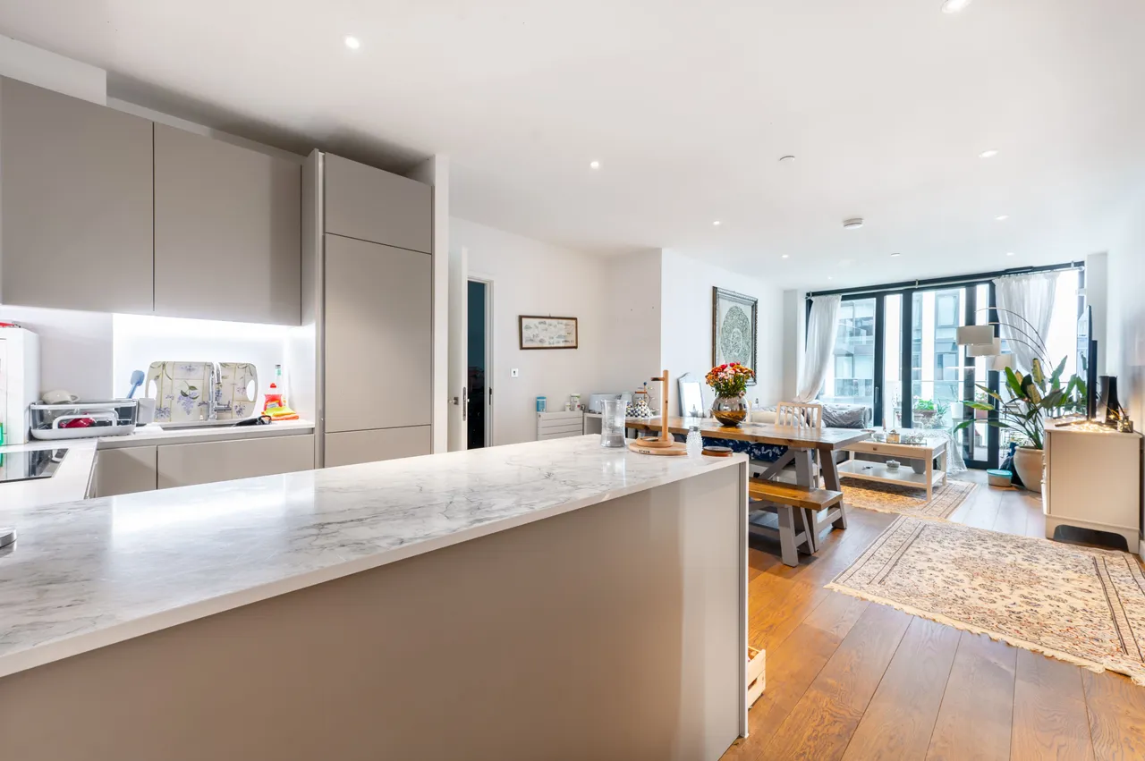 18 Pienna Apartments, 2 Elvin Gardens, Wembley, photo 2