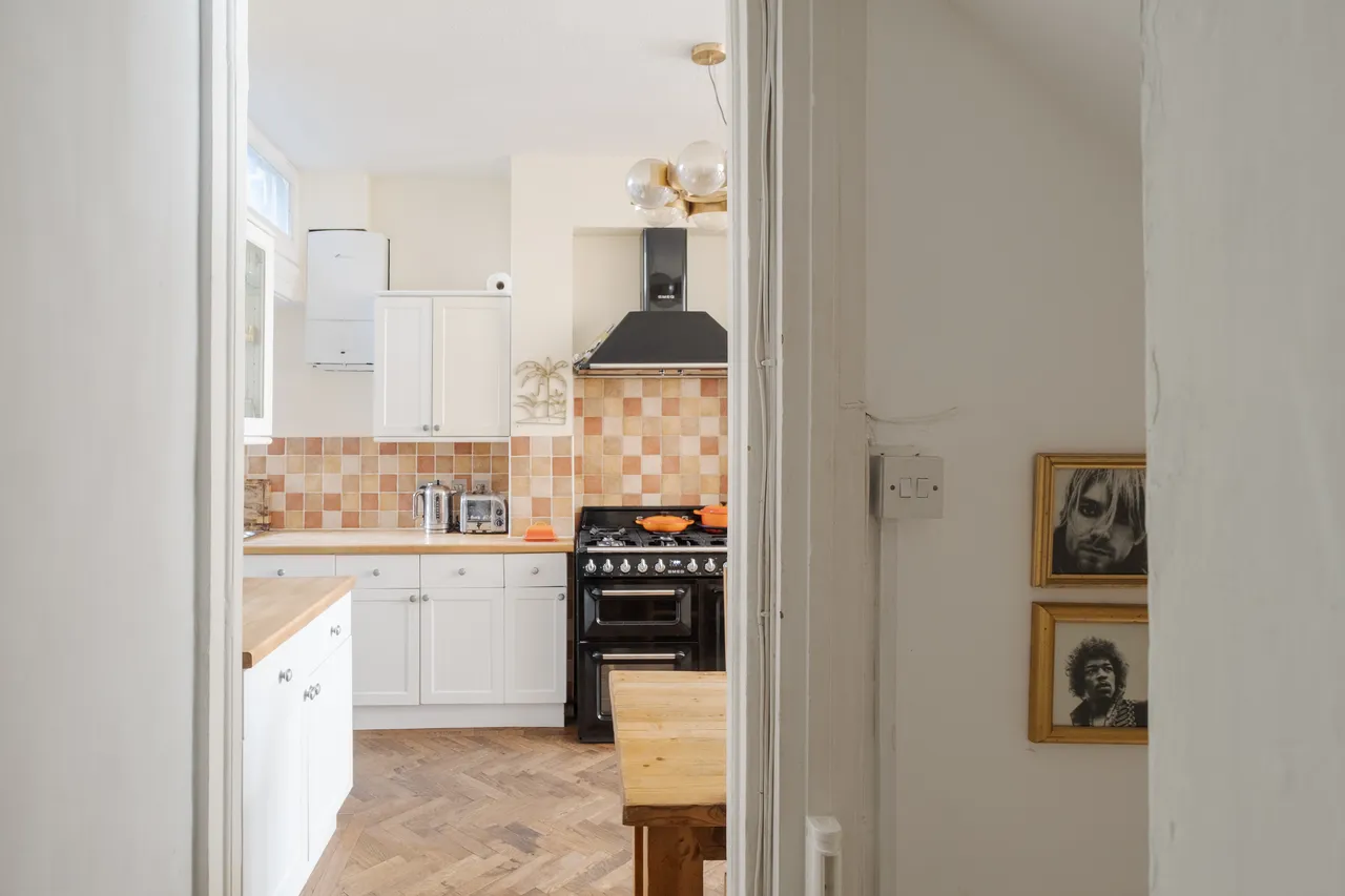 Hillfield Park, London, N10, photo 7
