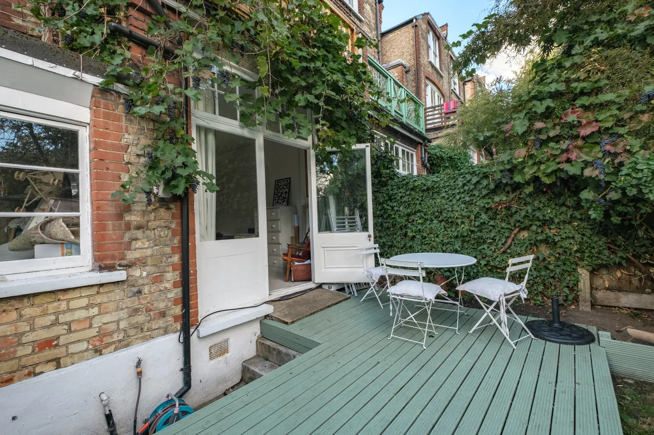 Hillfield Park, London, N10, photo 19
