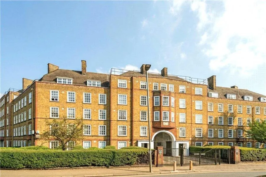 Vicarage Crescent, London, SW11, photo 6