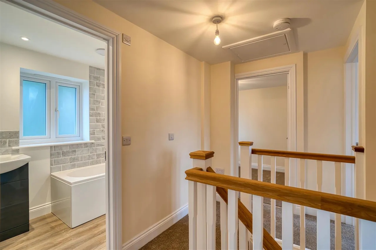 Cypress Way, Gillingham, photo 9