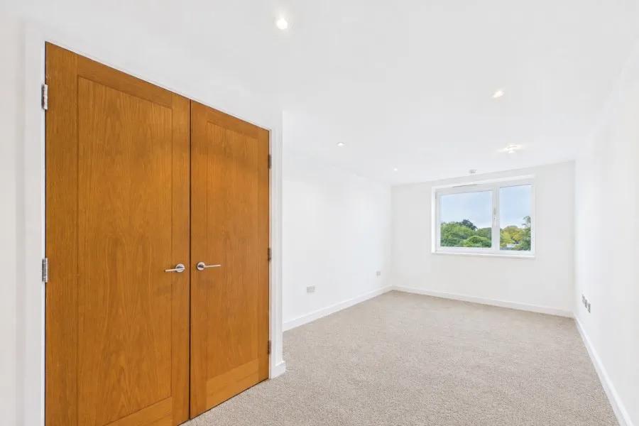 Aspect, Camberley, GU15, photo 8