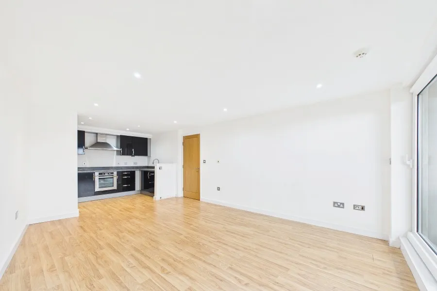 Aspect, Camberley, GU15, photo 2