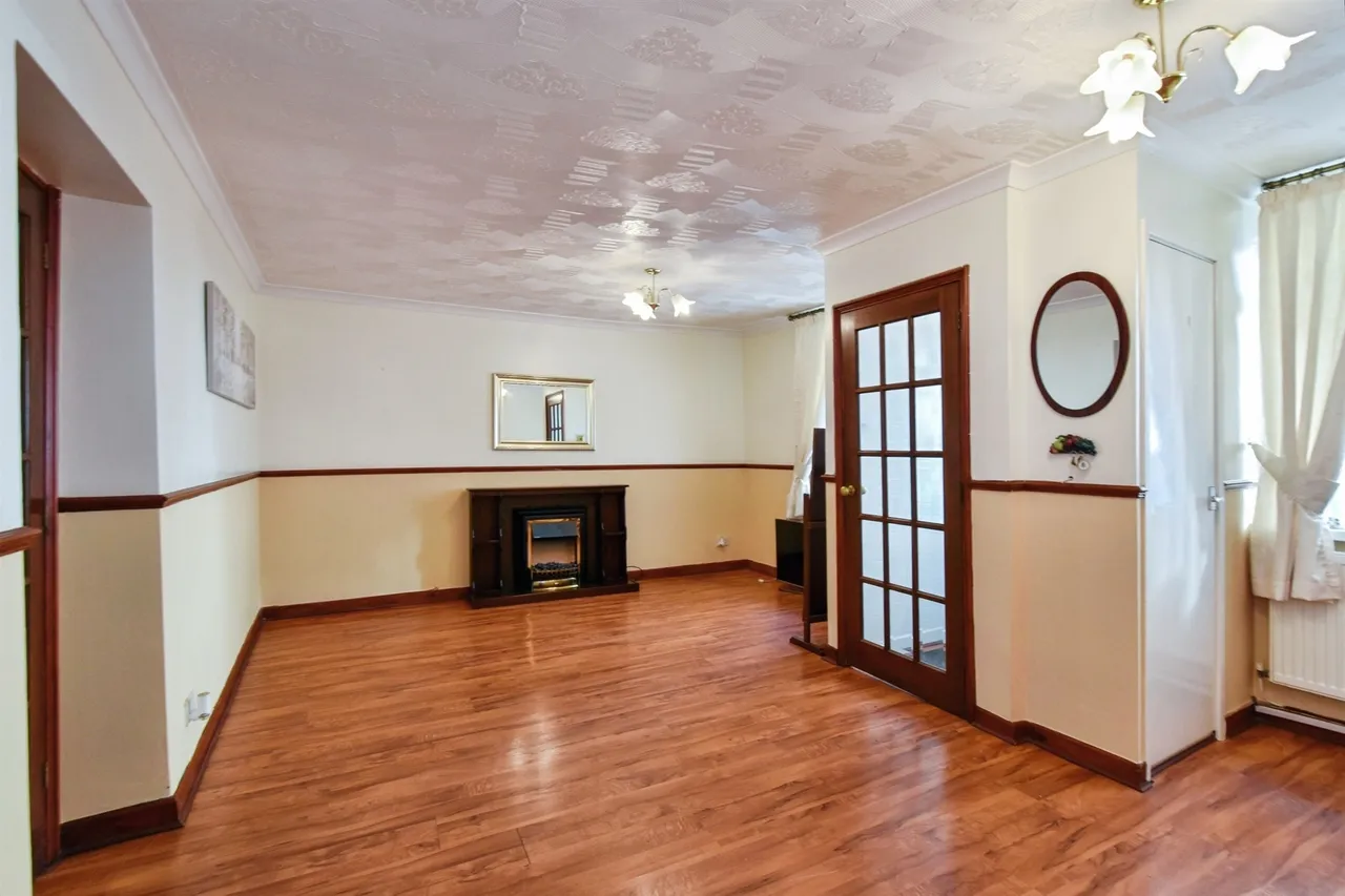 Cwmneol Place, Aberdare, CF44, photo 2