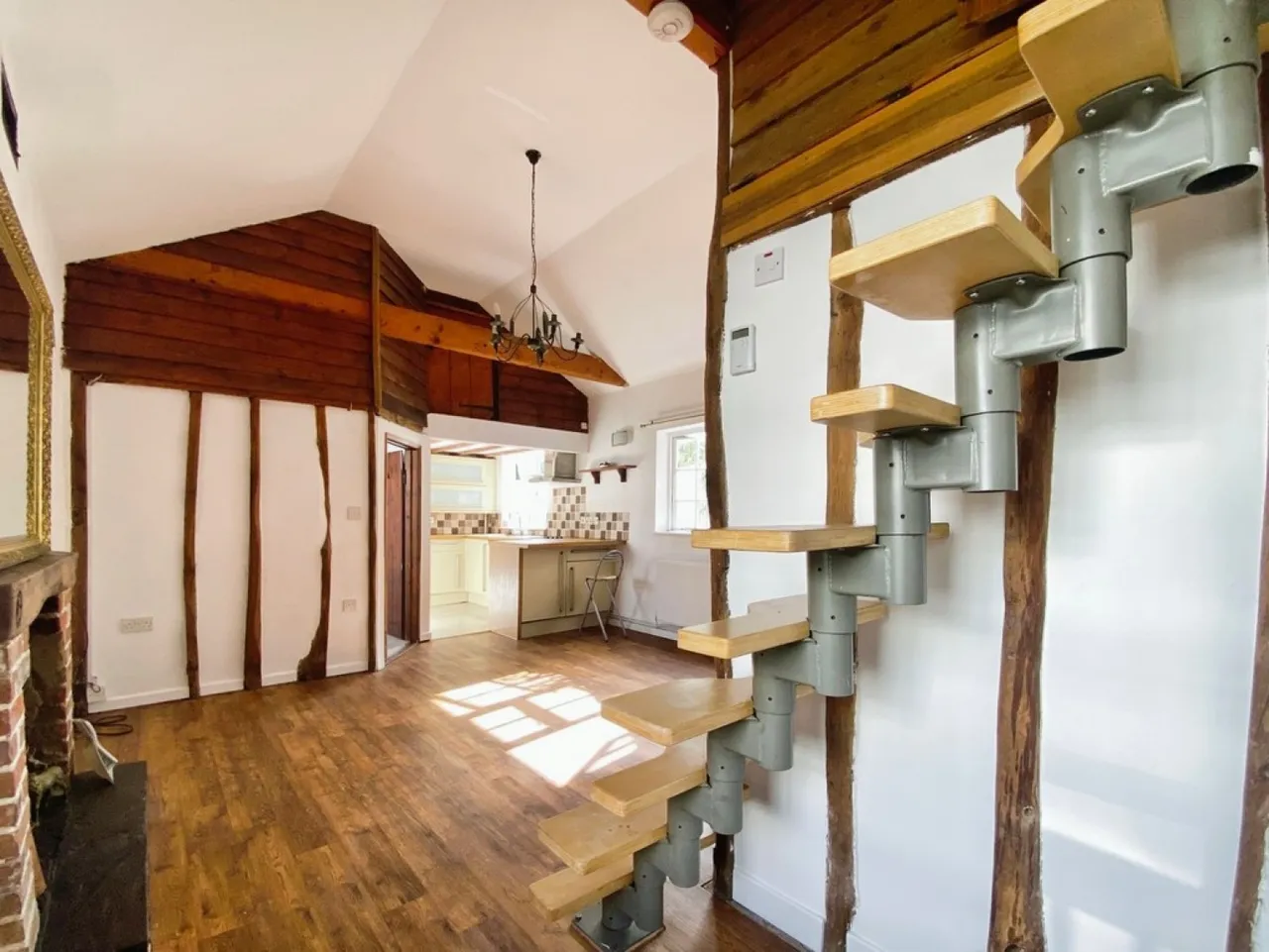 2 bed house for sale — The Street, Molash, Nr Canterbury