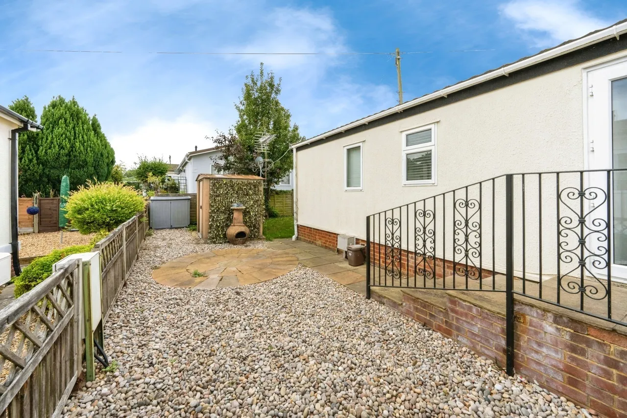 Hillcrest Park, Wilbury Hills Road, Letchworth Garden City, Hertfordshire, SG6, photo 3