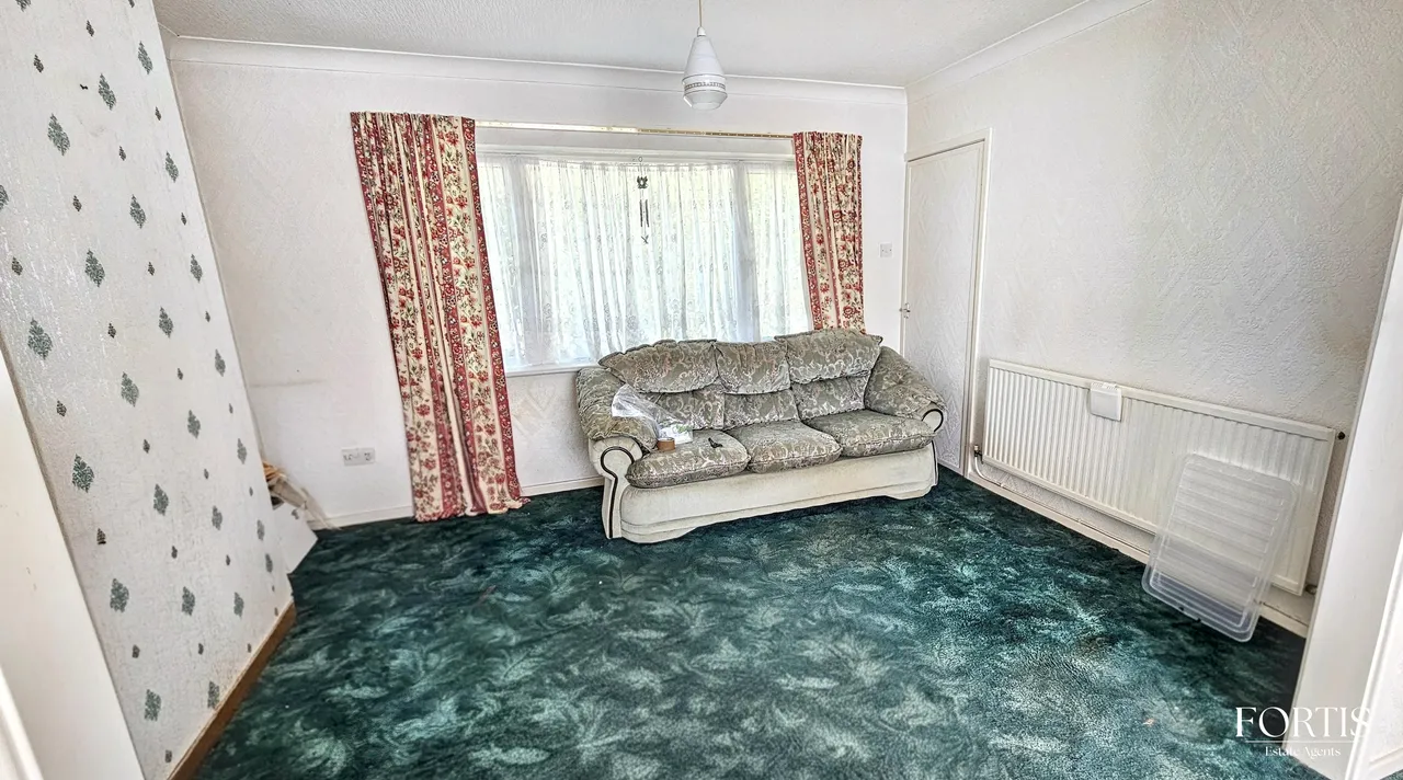 Willowdale Road, Cardiff, CF5, photo 2