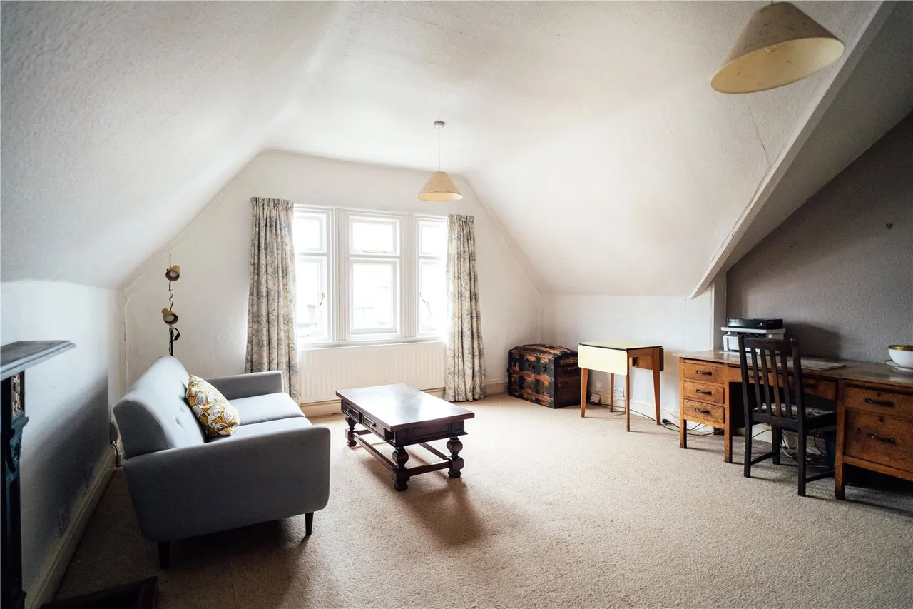 Grove Avenue, Moseley, B13, photo 24