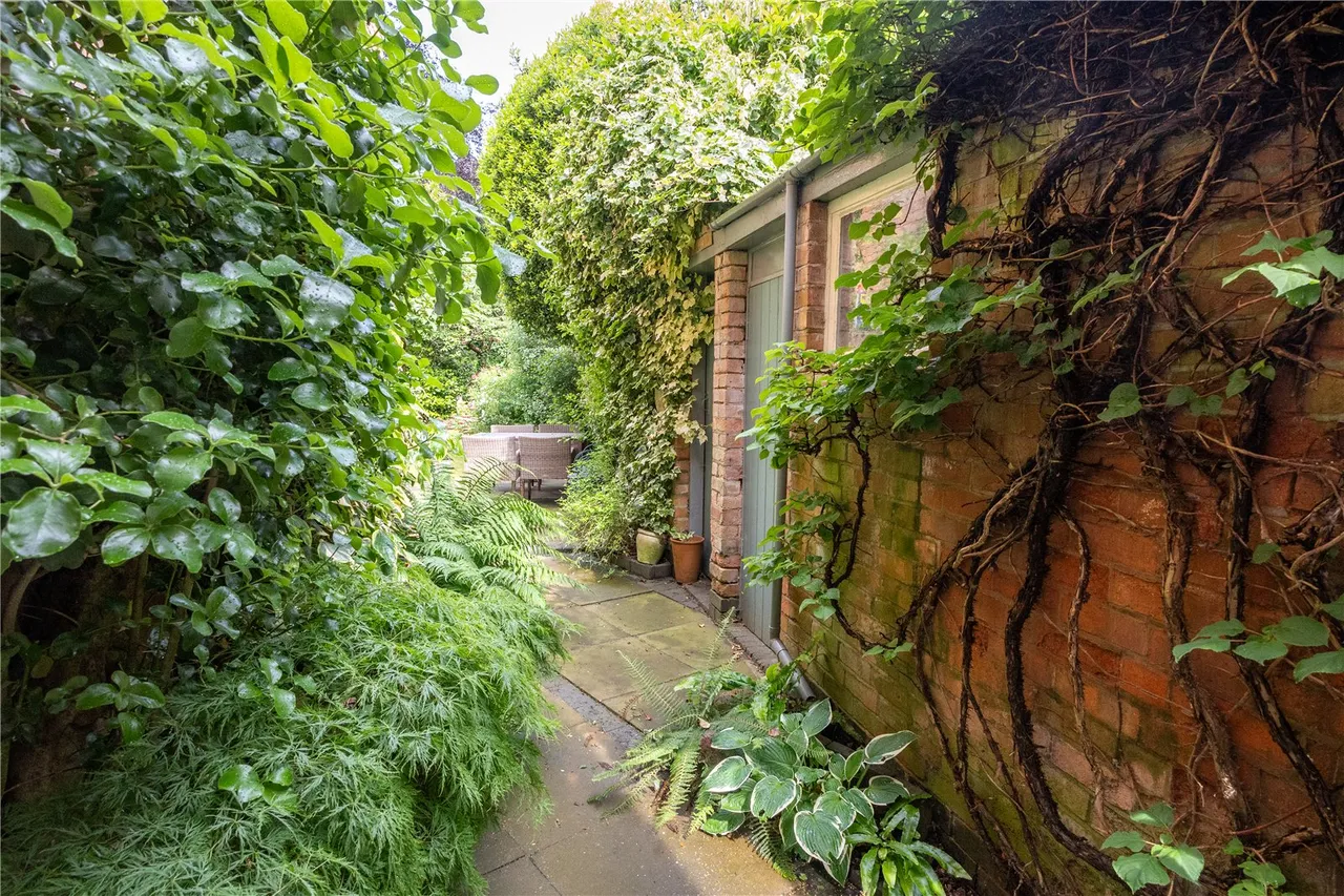 Grove Avenue, Moseley, Birmingham, B13 9RU, photo 23