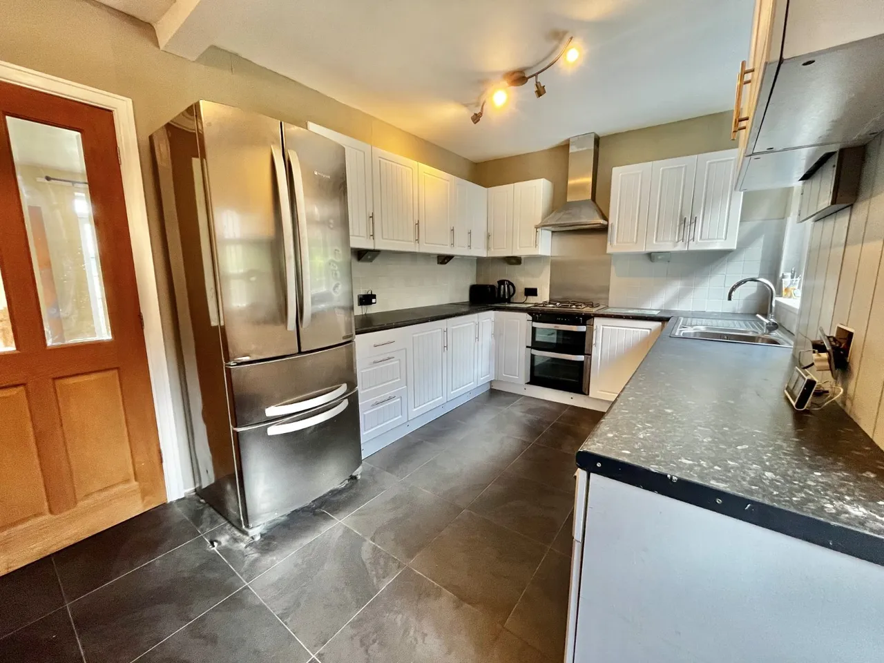 Ayrton Crescent, Bingley, BD16, photo 2