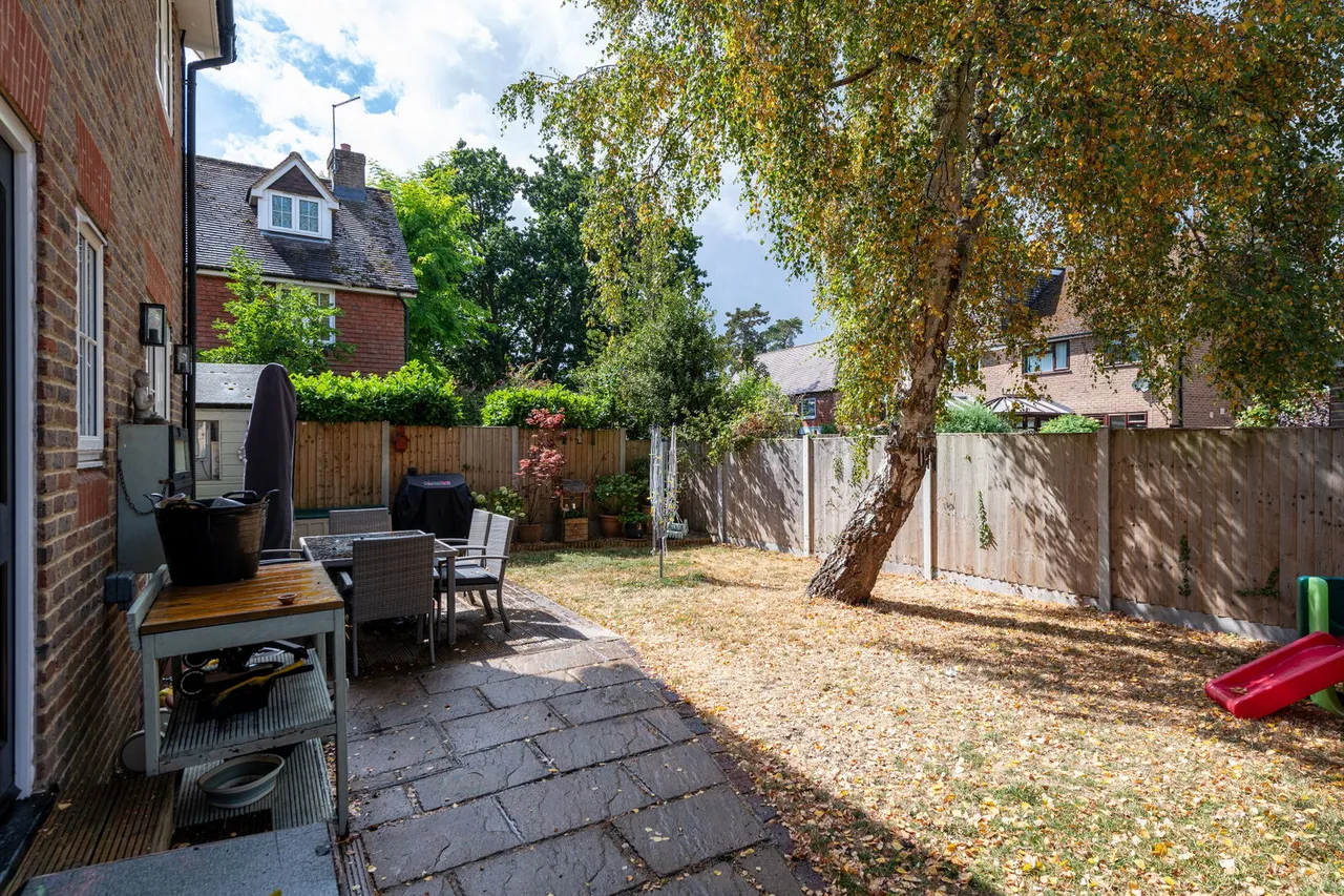 Maidstone Road, Paddock Wood, TN12, photo 17