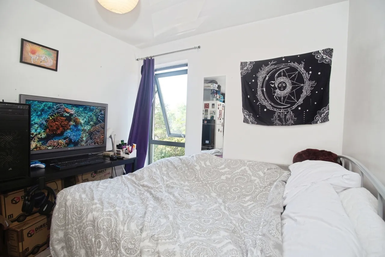 Ordsall Lane, Salford, Greater Manchester, M5, photo 5