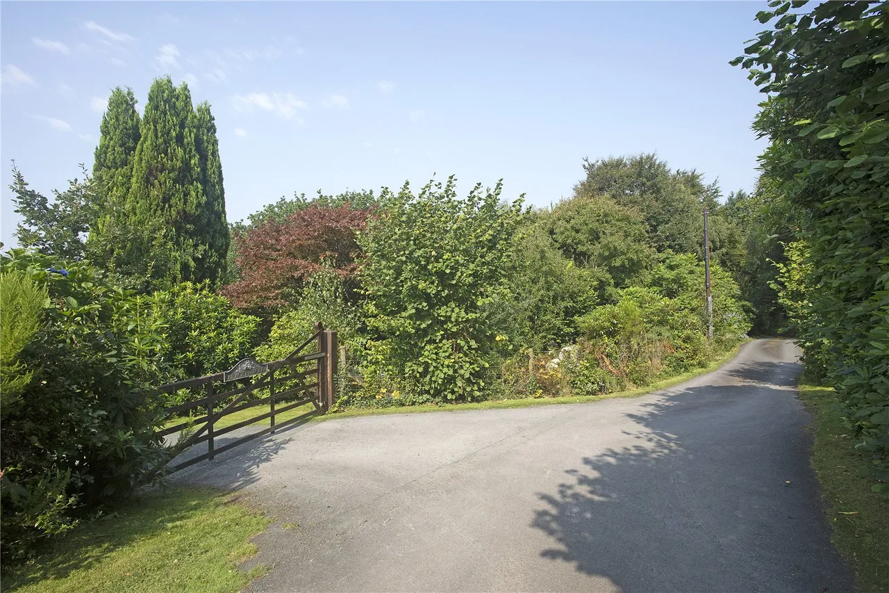 Furnace, Machynlleth, photo 24