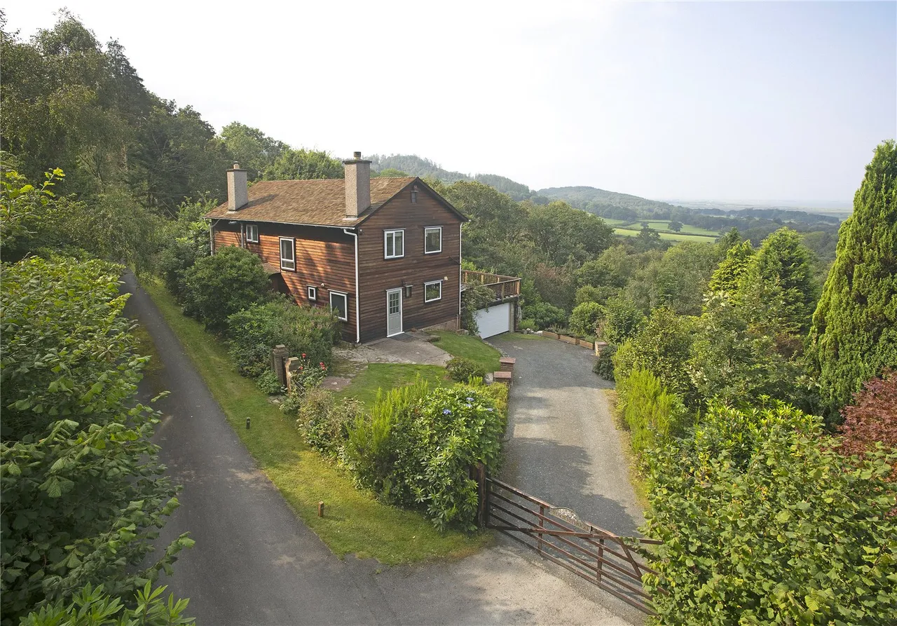 4 bed house for sale, Furnace, Machynlleth