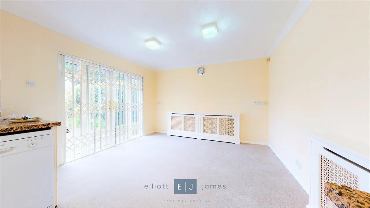 Hainault Grove, Chigwell, photo 10