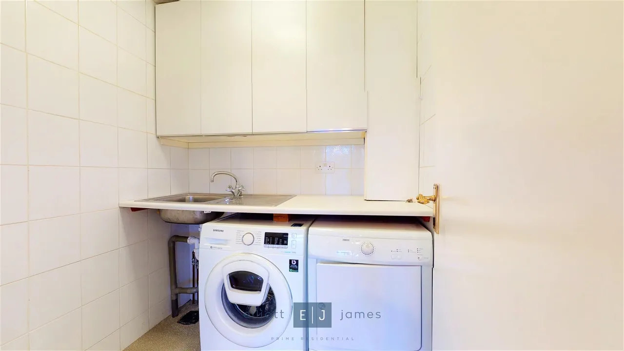 Hainault Grove, Chigwell, photo 6