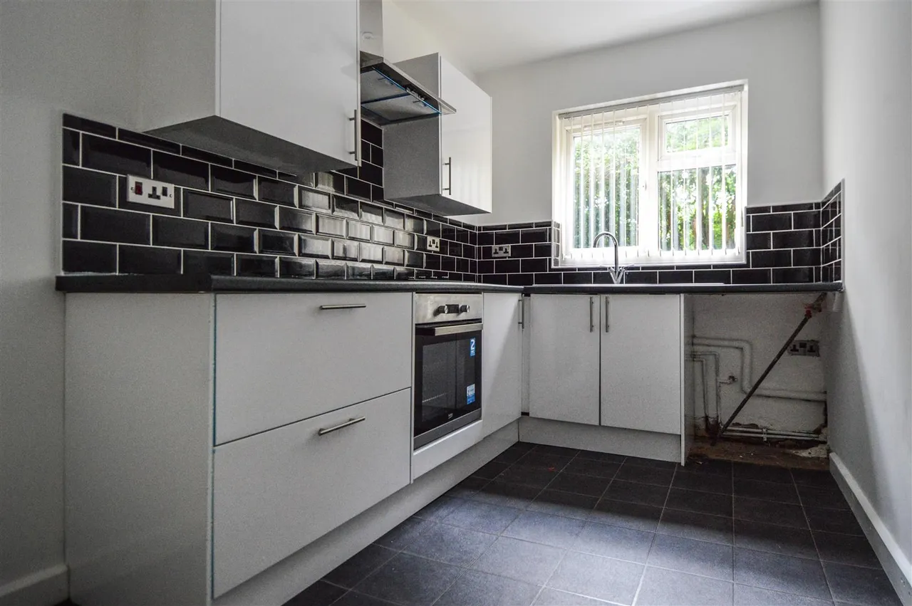 Conifer Drive, Northfield, B31, photo 2