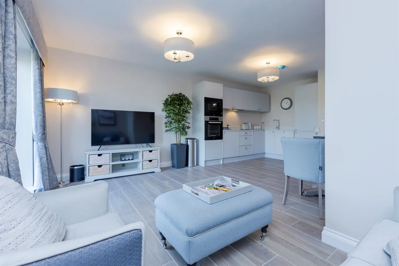 Melton Road, Leicester, LE4, photo 13
