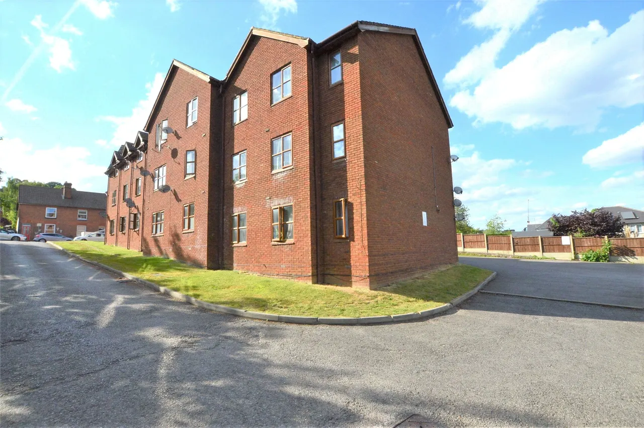 Wilton Road, Redhill, RH1 6QR, photo 7