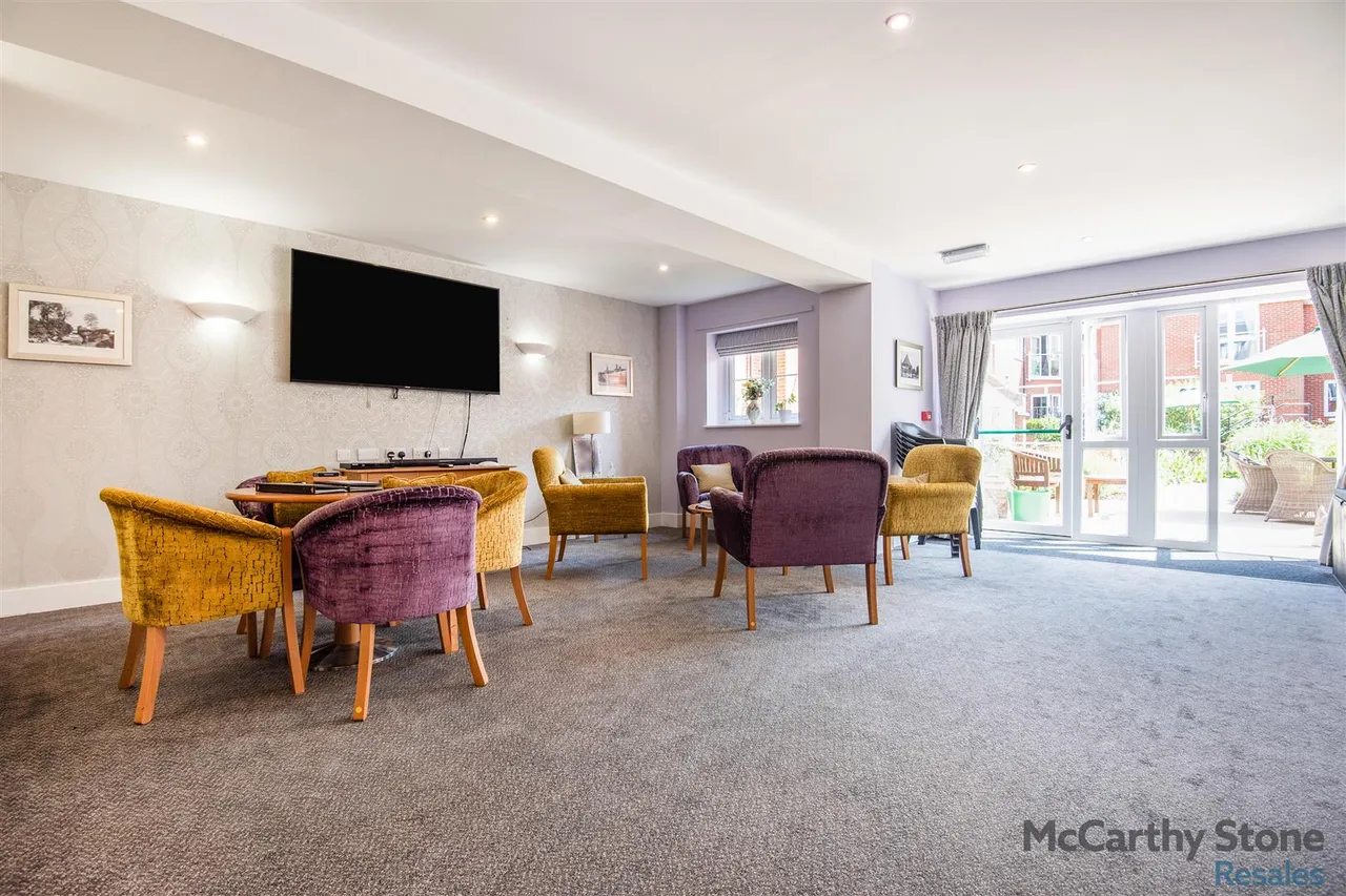 Old Park Road, Hitchin, SG5, photo 12