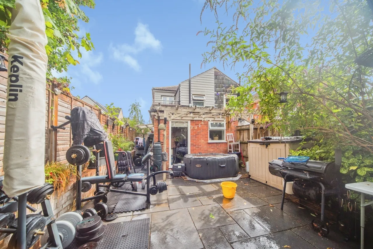 Henry Road, Shirley, SO15, photo 16